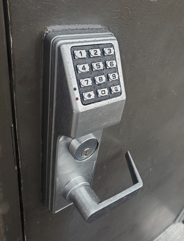 commercial-grade keypad lock
